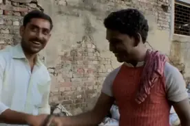 印度淘金客：用下水道恶臭的粪泥，提炼出昂贵的黄金图片