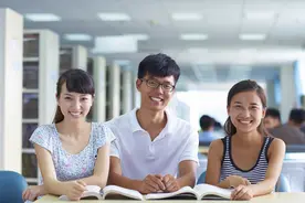 尴尬了！高中生高考，大学生却不能请假，这是为何？图片