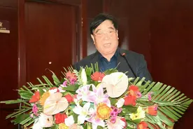 嫁过来的济南首富：县城农具厂起家财富84亿，企业列山东百强56位图片