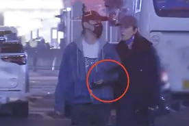 温峥嵘神秘丈夫疑曝光，两人吃火锅挽手回酒店，初恋老公颜值高图片