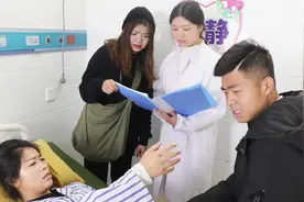 姐姐捡垃圾供妹妹上学，妹妹嫌她丢人，当姐姐躺在病床上她后悔了视频封面