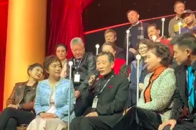 《渴望》剧组30年后重聚，67岁李雪健抗癌多年，身体令人担忧图片