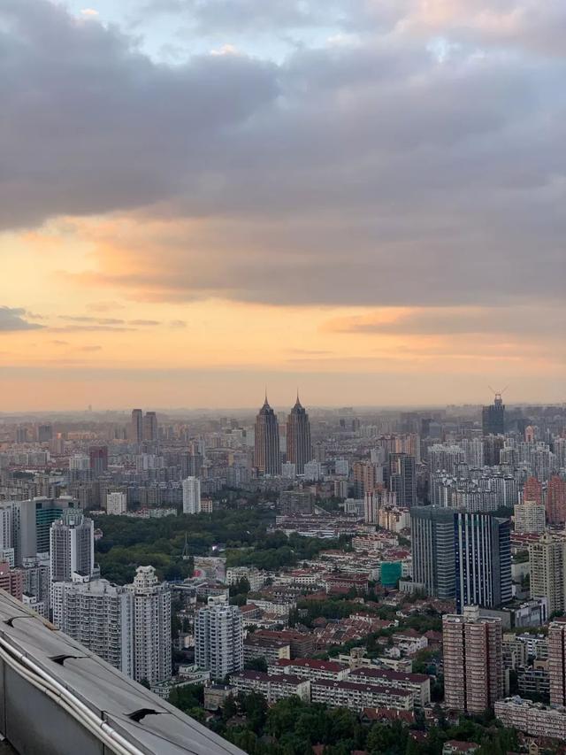 变焦就是对画面的裁切吗？你必须要搞明白变焦这回事儿