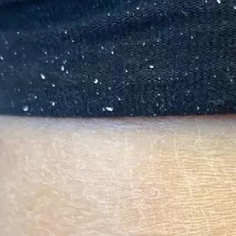 野脚鸡皮肤穿裙子 野脚鸡皮肤穿裙子