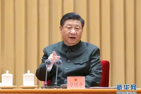 3月10日两会早新闻：习近平出席解放军和武警部队代表团全体会议并发表重要讲话图片