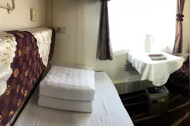 把酒店搬到火车上啦！独立洗手间、沙发、电视、保险柜一应俱全，全家旅游带孩子的首选！图片