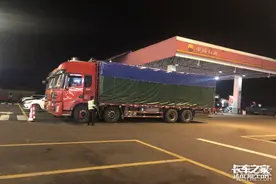 卡车进服务区还有讲究？卡友：不仅仅是睡不好那么简单图片