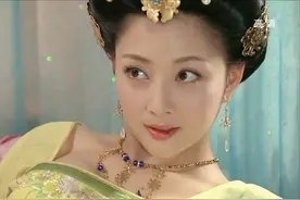 “人间水蜜桃”殷桃：灿烂情史有多乱？图片