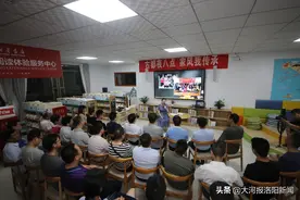 风味夜食、品质夜读、时尚夜娱，洛龙“古都夜八点”，活力新生活图片