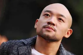 李代沫出狱后，直播3句离不开"刷礼物"，网友怒怼：穷疯的节奏图片