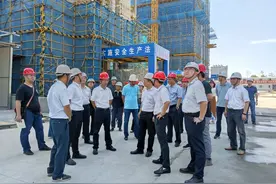 晋安区四套班子领导深入一线 全力以赴推进文明城市创建图片