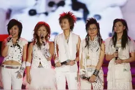 出道15年，火爆全国的05年超女五强，情路比当年走红更魔幻图片