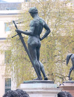 英国博物馆搞“翘臀大赛”，选全球最美屁屁，还迷倒无数网友？
