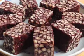 自从红豆学会这做法，我家3天2头做，比花生酥简单营养，太馋了图片