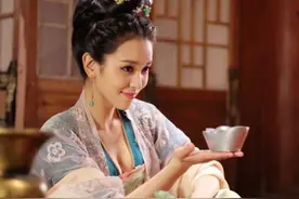 婚庆上联：“吕府姑娘，下口大过上口”，下联堪称绝对，讽刺无比图片