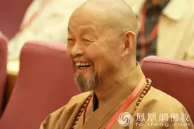 听弟子讲述一代高僧的真实生活，慈悲为怀心藏众生，令人潸然泪下图片