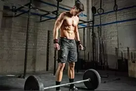 个子高没肌肉，7个健身动作教你速成猛男图片