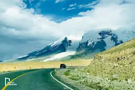 这条中国极西之路太酷了！从沙漠到雪山，直通中巴公路图片