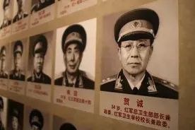 1958年补授的唯一中将：一生只带兵打过一次仗，还打了败仗图片