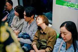 《理想之城》男友劈腿，背锅辞退，上司打压，看她如何逆风翻盘图片