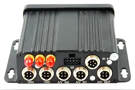 车载录像机MDVR-M10C图片