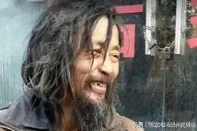 流浪大师之三棍疯了图片