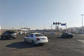 历时四年，乌鲁木齐今年最宽道路通车，城北去东二环实现快速到达图片