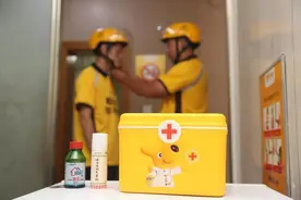 郑州连续降雨，美团外卖：配送安全第一，恶劣天气原因超时订单一律免责图片