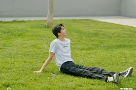 男士街拍 第四百二十九期 烈日出“装”主题  于朦胧的街拍look图片