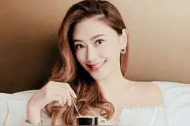 “妻圈顶流”应采儿的狗血情史：陈小春为何被嘲是老实人？真相了图片