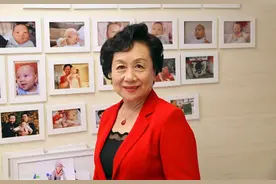 知心姐姐卢勤：要让每个孩子都精彩，而不是让每个孩子都优秀图片