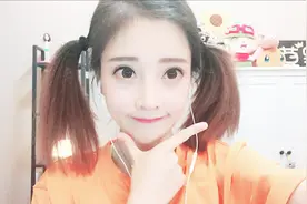 冯提莫带小白兔头套上蒙面歌王，却被质疑没资格？是要往歌手发展视频封面