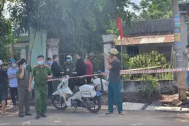 越南一男孩将亲妈杀死后自杀，究竟有多大仇？图片