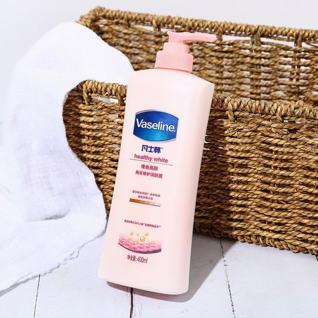 美白嫩肤便宜身体乳