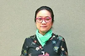 中国书法家协会迎来首位女主席孙晓云图片