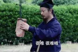 陈师行表演长棍寸劲断砖成功，网友：是假的，根本不是棍子捅碎的图片