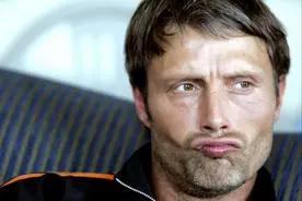 顶替全球第一性感男神，他够资格图片