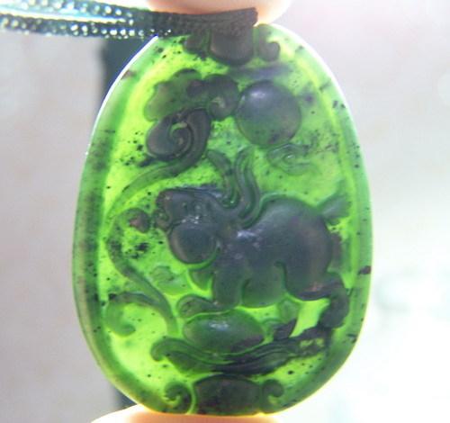 中华奇石丨青海——墨绿玉：解析