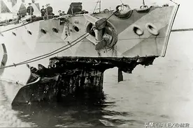 一战潜艇：2566吨，被2万吨战列巡洋舰碾过，轻巡洋舰撞两截图片