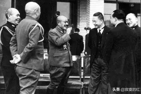 石原莞尔和东条英机哪个更厉害，石原莞尔为何遭到排挤图片