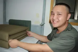 从武警老兵到陆军新兵，他为啥选择二次入伍？图片