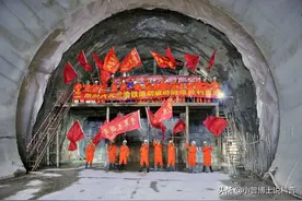 最难修的隧道：胡麻岭隧道，173米挖了6年，中国工程令世界震惊图片