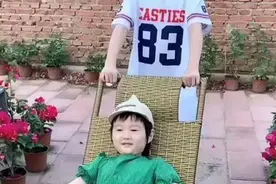 《乡村爱情》赵兰妮长大了，颜值一路飙升，气质不输陈艳楠图片