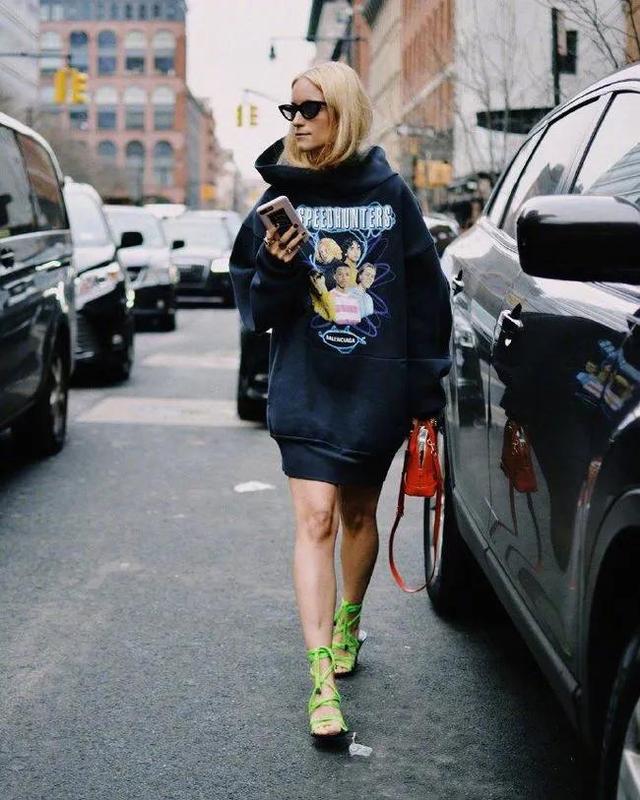 oversize什么意思 大版型服饰宽松版风格