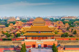 抖音上最受欢迎的景点排名，洪崖洞已跌出前10，第1名实至名归图片