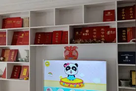 一位乡村女教师走红全国她究竟是谁，又有什么魅力呢图片