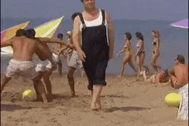 一同事追饭店老板女儿图片