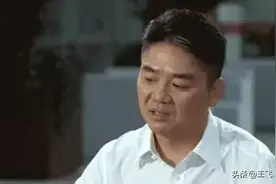 创业一条路，让刘强东一夜白头，2个年轻创始人颓废图片