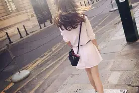 和平精英不外传的带妹技巧！请记住这4点，再也不愁没有妹子啦图片