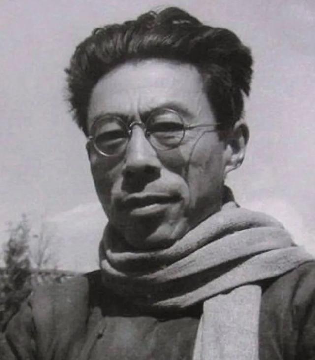 如云如海如山，自如自由自在